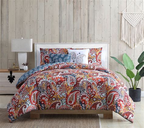 queen paisley comforter